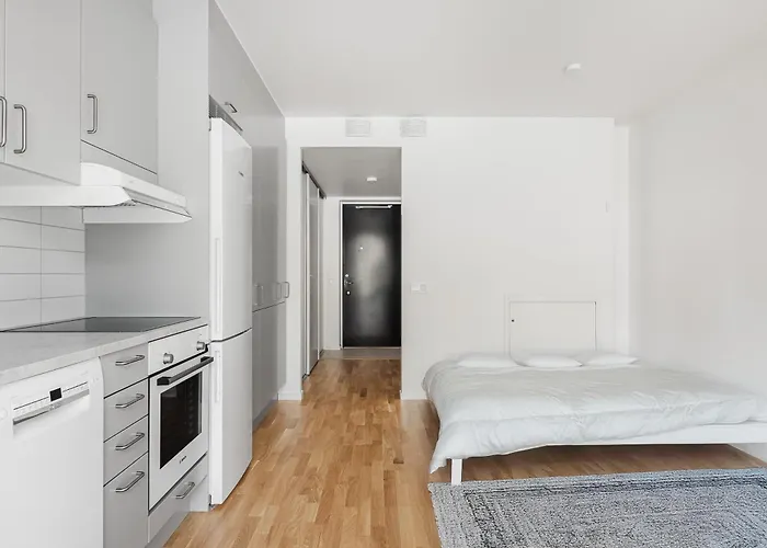 Cozy Haven Minutes From Central